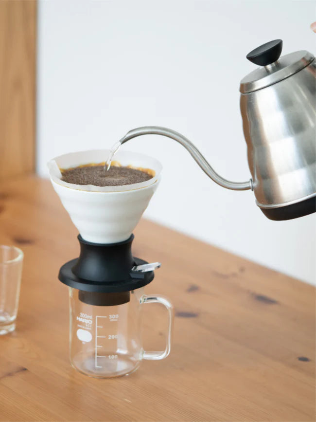 HARIO V60-02 SWITCH Immersion Dripper (200ml/6.76oz) (Ceramic) (Preorder for Jan 23rd)